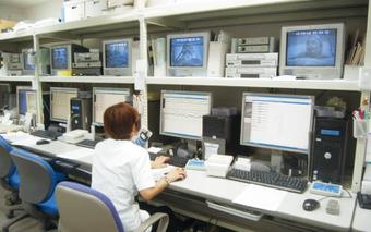 過眠や不眠を主訴とする睡眠障害に関して、その検査、診断、治療について学びます。スリープラボでは睡眠の質についての検査法の研究を行います。