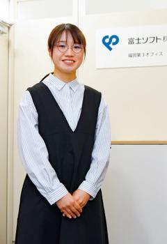 2021年度 商学部 商学科卒業（福岡県 久留米信愛高等学校出身）田中 亜弥さん